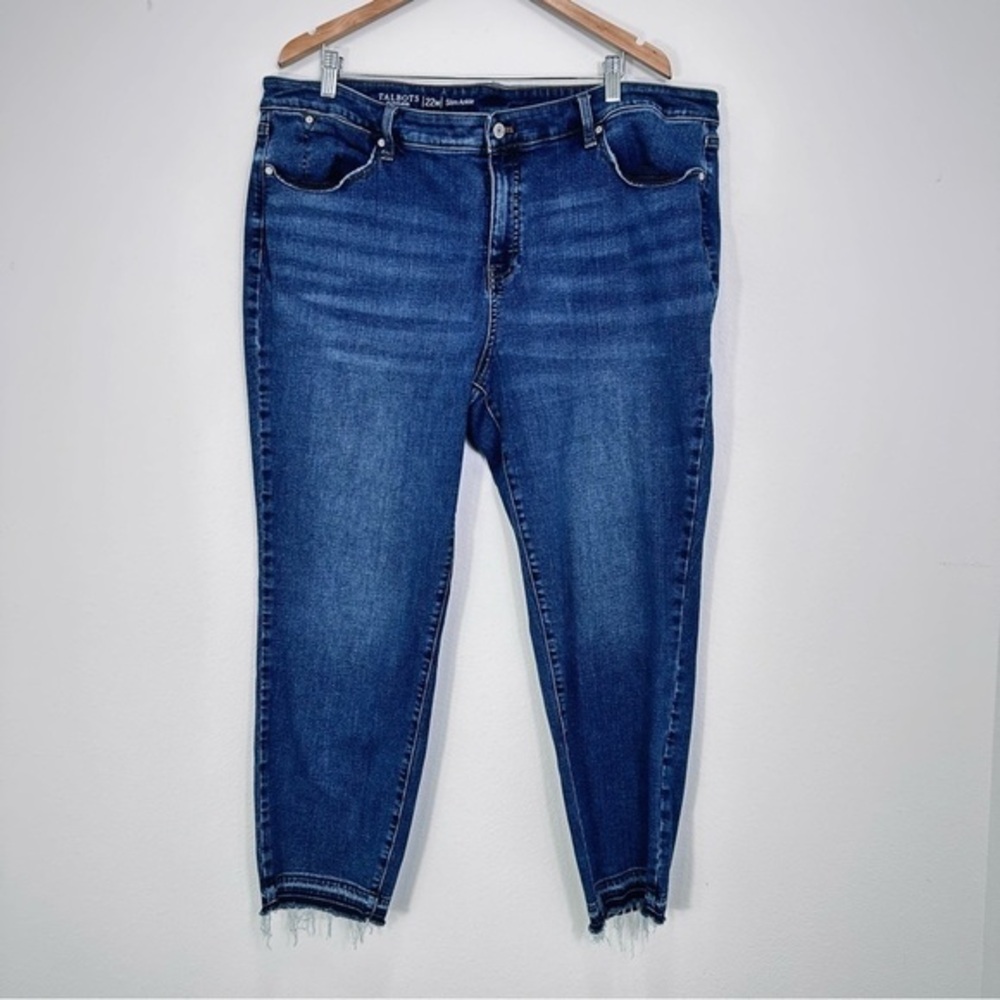 Talbots Size 22W Denim Jeans Slim Ankle Medium Wash Frayed Hem Casual